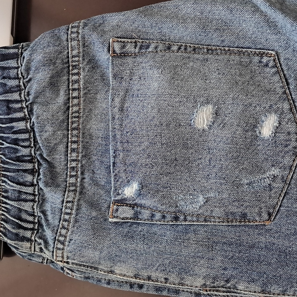 Drawstring Distressed Jeans - Picture 9 of 9